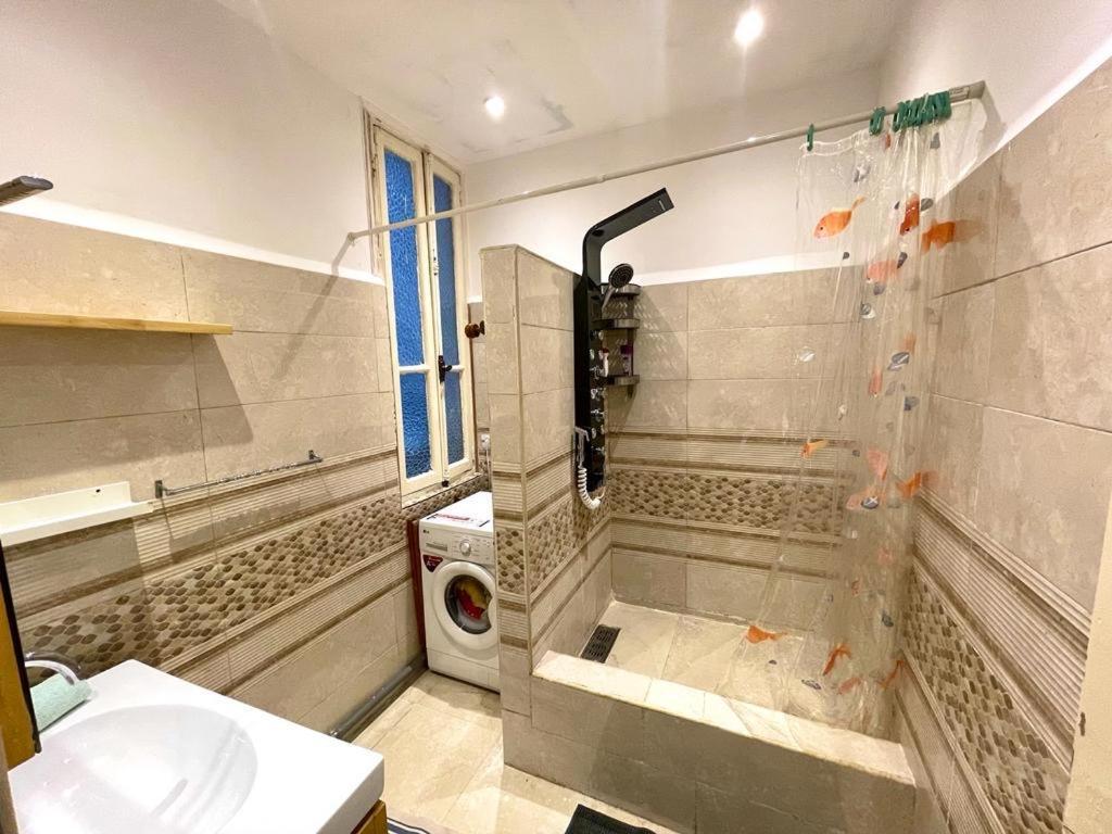 Appartement Dans Immeuble Haussmanien Algiers Экстерьер фото